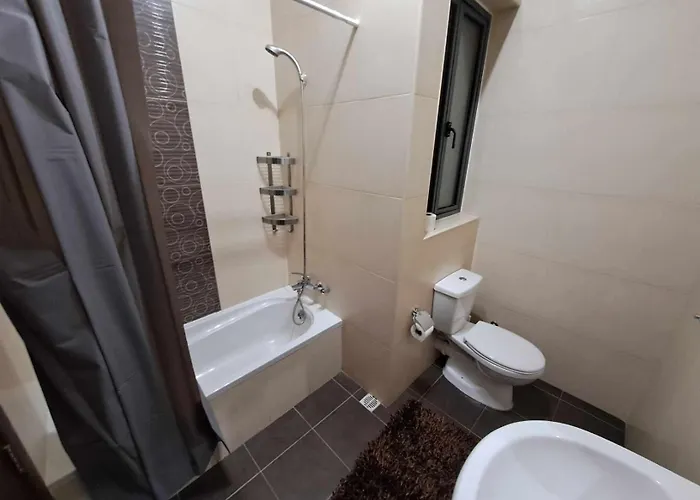 St Julians 3 Minutes Walk From Promenade 3 Bedroom Daire Sliema